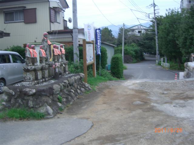 Zn